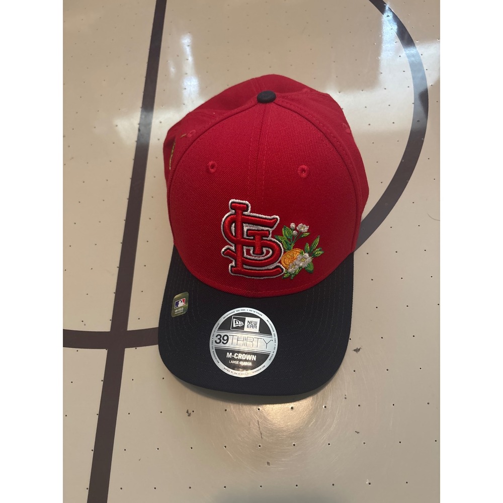 New Era 39THIRTY St. Louis Cardinals Hat Red Navy MLB Floral M-Crown Large/XL